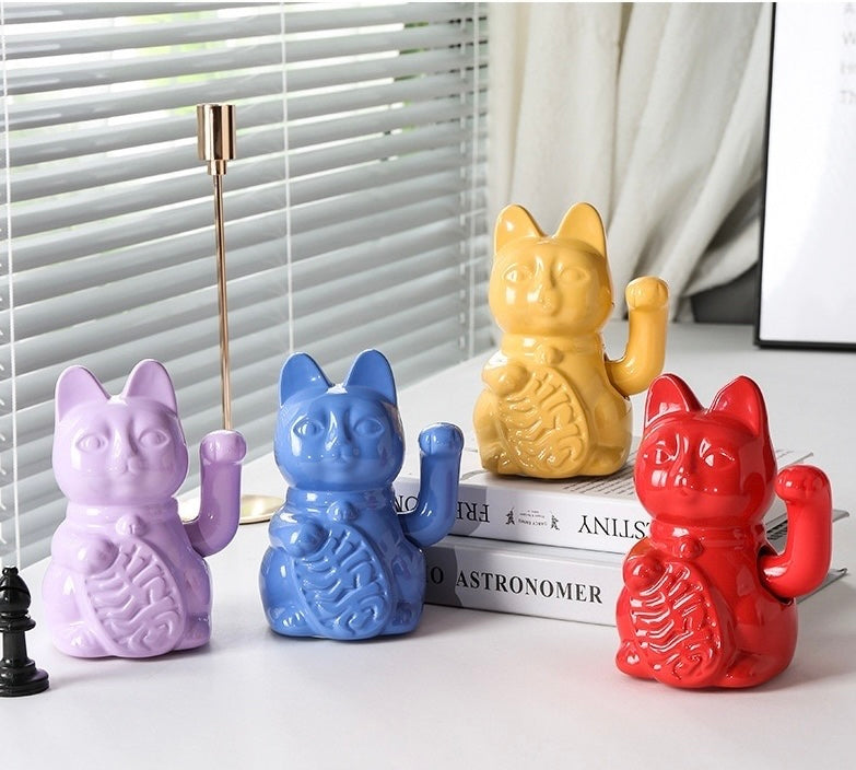 Lucky Cat Maneki-Neko