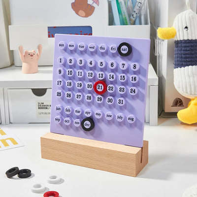 PopDate Perpetual Desk Calendar