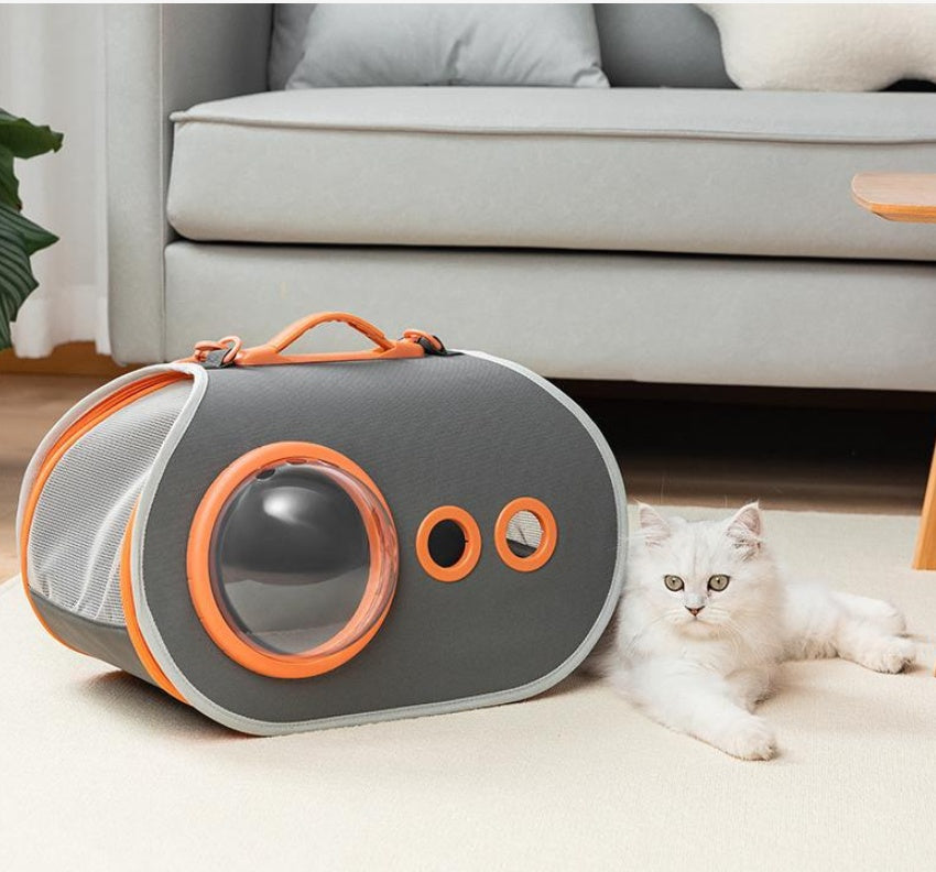 Capsule Pet Carrier
